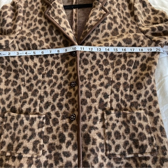 Talbots Leopard Print Merino Wool Long Sleeve Bling Button Blazer/Jacket Sz PL - Picture 2 of 13